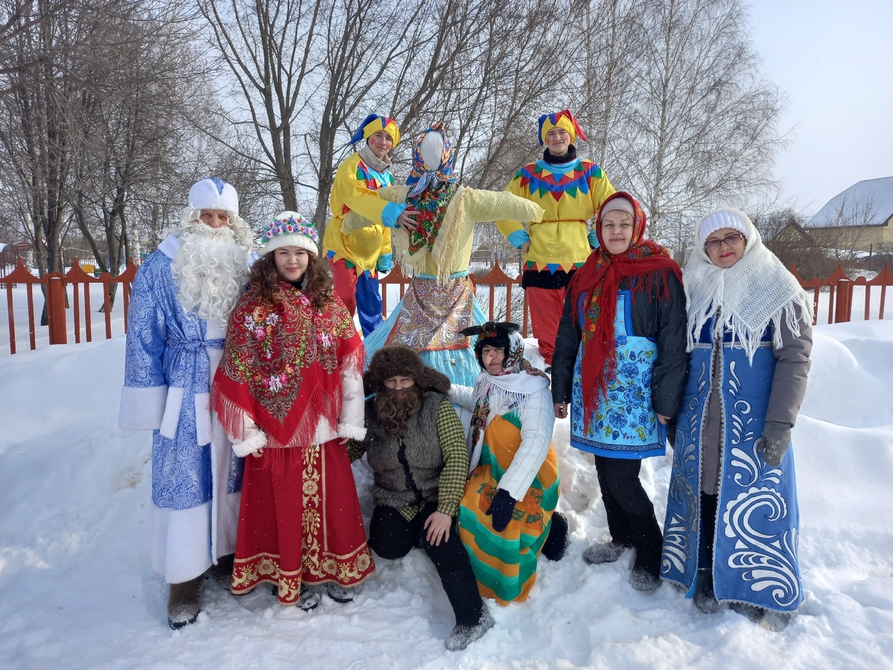 25 февраля в селе Светлое Озеро прошли традиционные гуляния, посвящённые  прощанию с зимой. Праздник проходил весело и задорно. Жителей и гостей  праздника ожидала насыщенная программа, подготовленная работниками  культуры. Они показали театрализованное ...